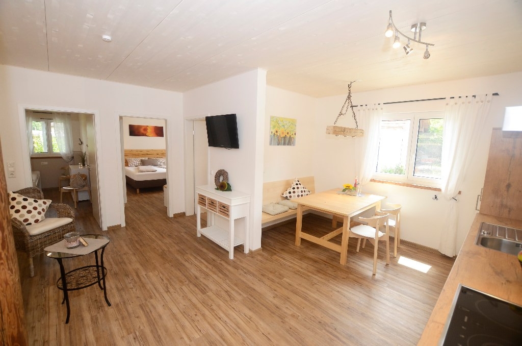 Kurzfristig ist vom 21.06.-05.07.25 unsere schöne Wohnung Sonnenblume frei geworden :)